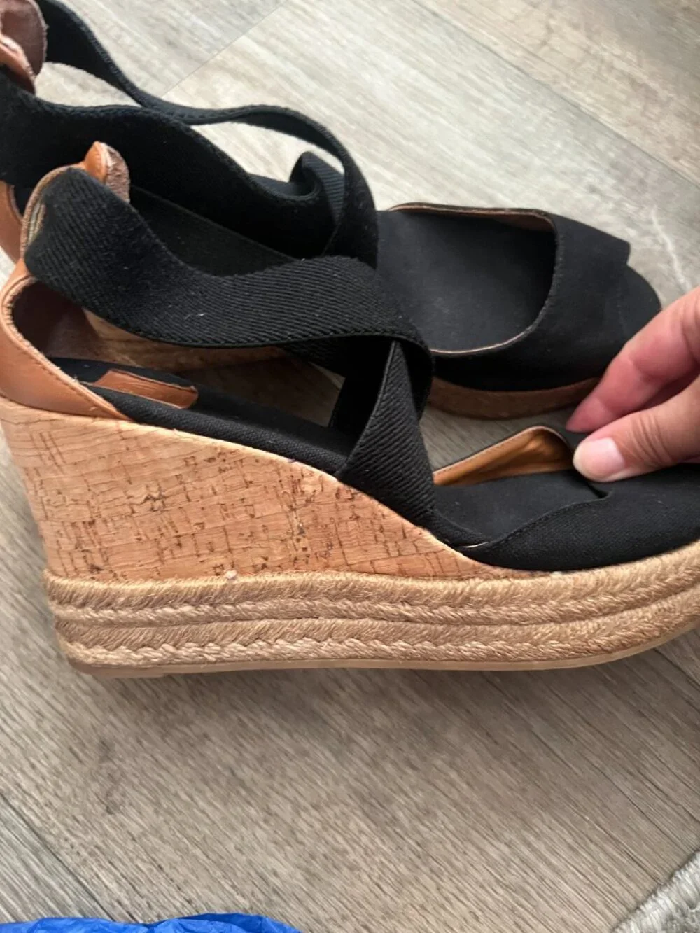 Tory Burch Wedges size 9